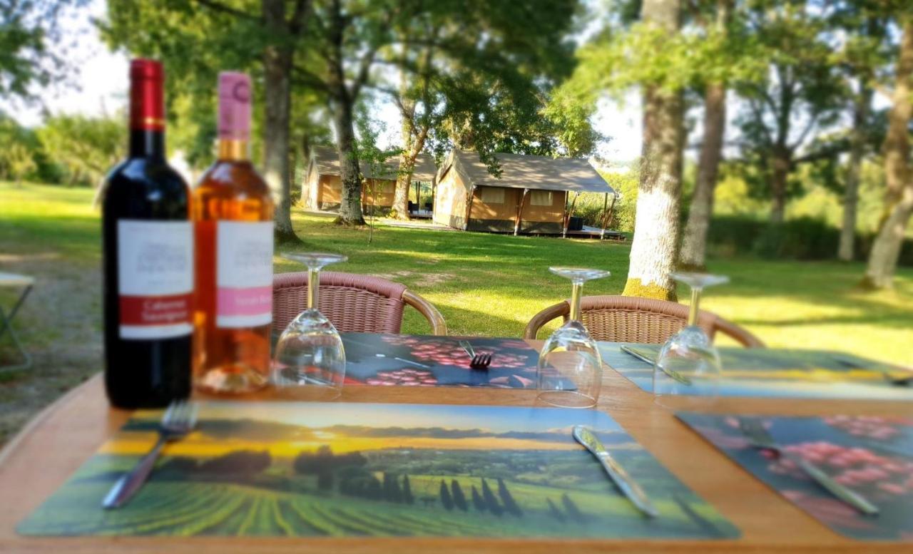 Glamping Les Arbres, Luxe Safaritent Met Zwembad Cronat 외부 사진